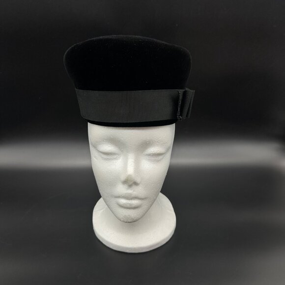 Vintage Pillbox Hat 1960s Mr John Black Velvet Jackie Kennedy Style Bow Accent - Picture 5 of 11